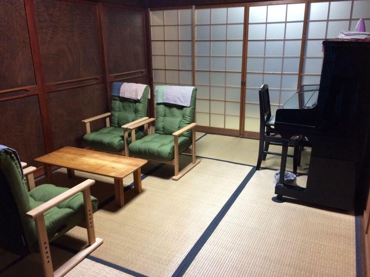 Guest House Nanone Uda Exterior foto